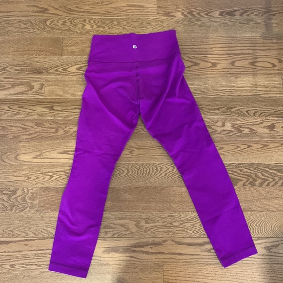 Lululemon purple crop leggings - Picture 2 of 5